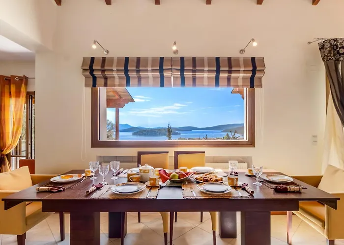 Hills וילה נידרי